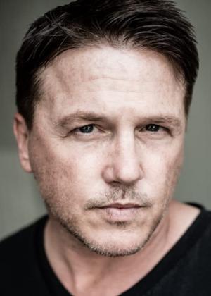 Lochlyn Munro